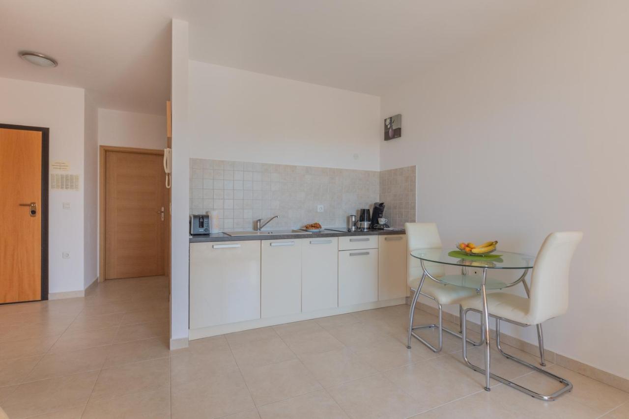 Apartments Quarnero Рабац Экстерьер фото